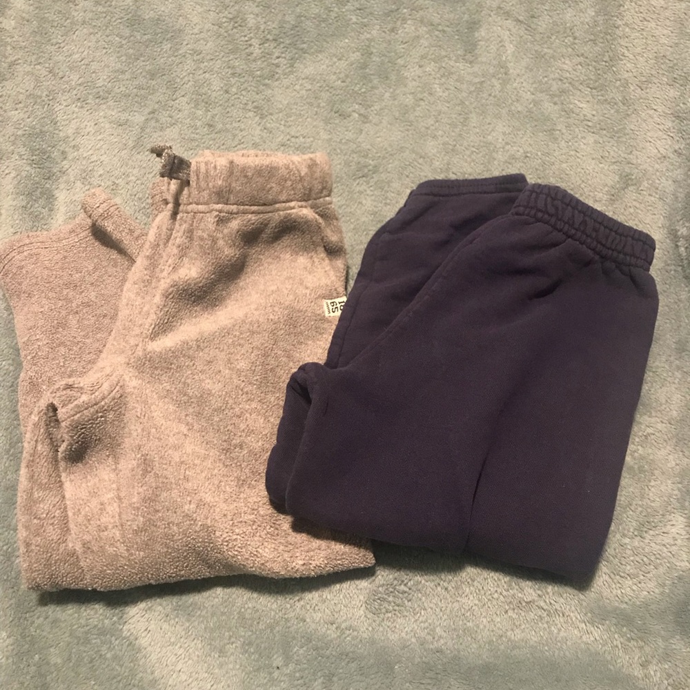 Boy’s hanes and carter’s sweatpants size 5